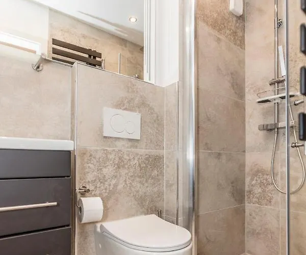 Smart Haus Rubin 102 Apartmán